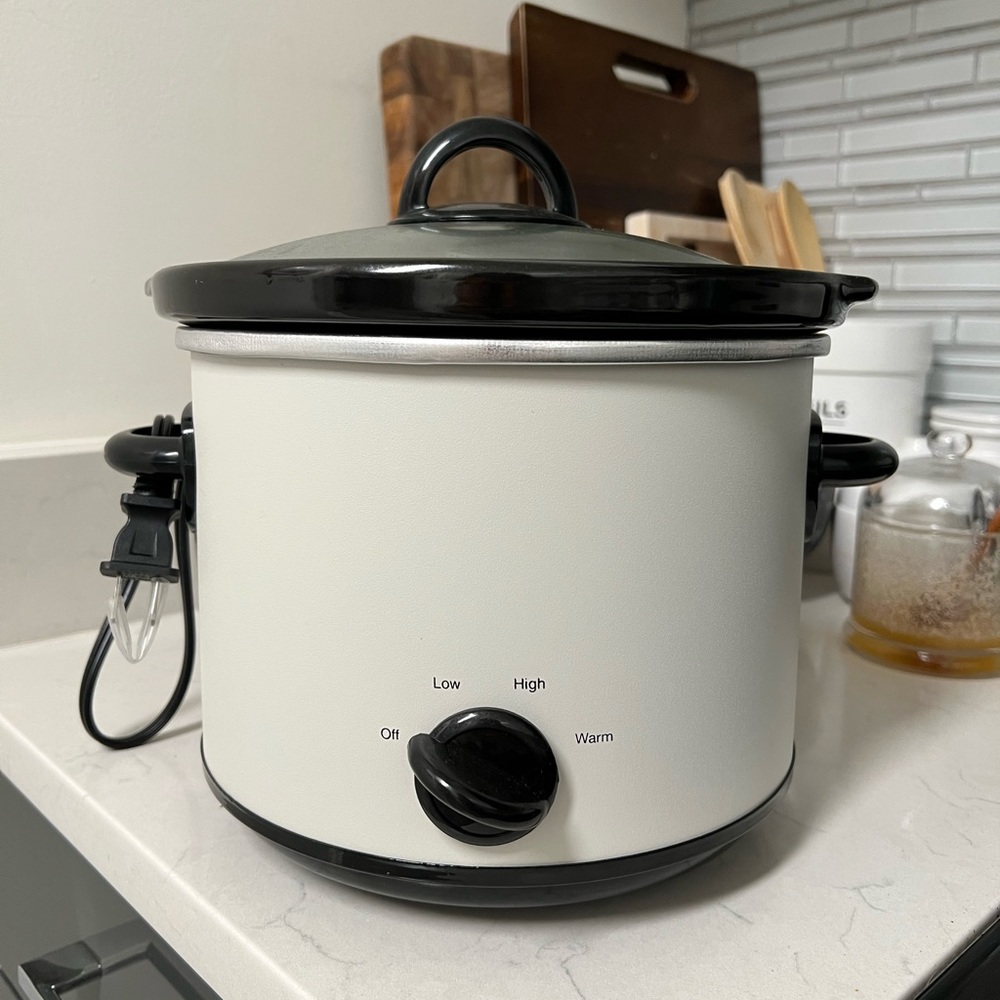 Never used small crock pot! Target brand.